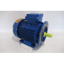 .0,37 kW 705 rpm B35 Asmaat 24 mm IE3 . Used once for testing.